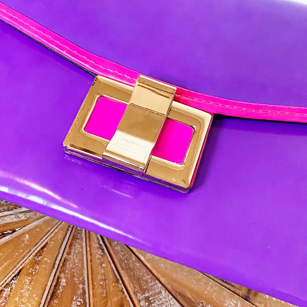 NWOT Shoe Dazzle Purple & Pink Patent Faux Leather Envelope Clutch - Picture 6 of 9